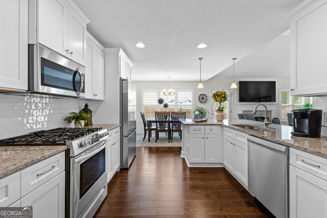 557 Lago Court, Lagrange, GA 30241