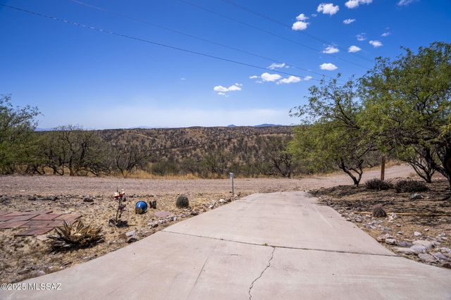 888 Cree Lane, Rio Rico, AZ 85648