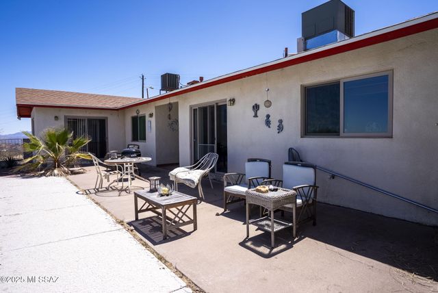 888 Cree Lane, Rio Rico, AZ 85648