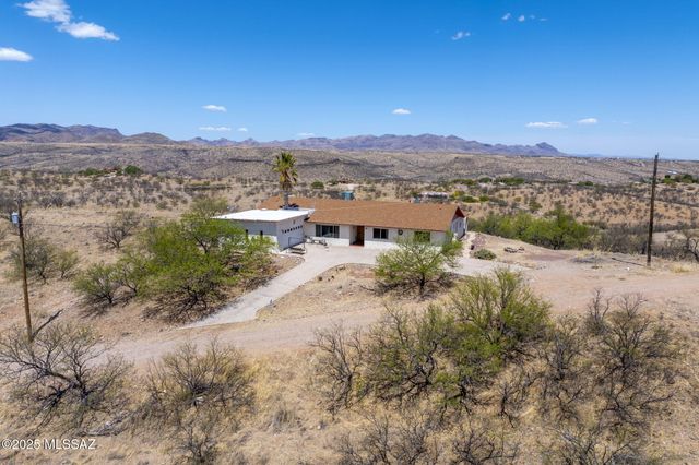 888 Cree Lane, Rio Rico, AZ 85648