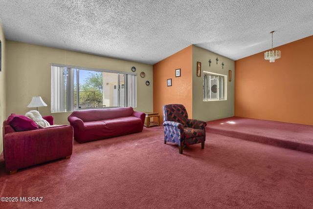 888 Cree Lane, Rio Rico, AZ 85648