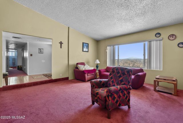 888 Cree Lane, Rio Rico, AZ 85648