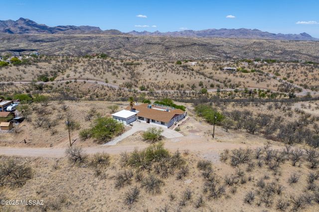 888 Cree Lane, Rio Rico, AZ 85648