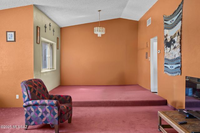 888 Cree Lane, Rio Rico, AZ 85648