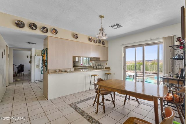 888 Cree Lane, Rio Rico, AZ 85648