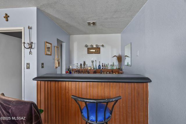 888 Cree Lane, Rio Rico, AZ 85648