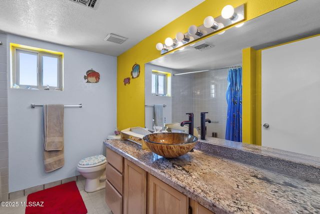 888 Cree Lane, Rio Rico, AZ 85648