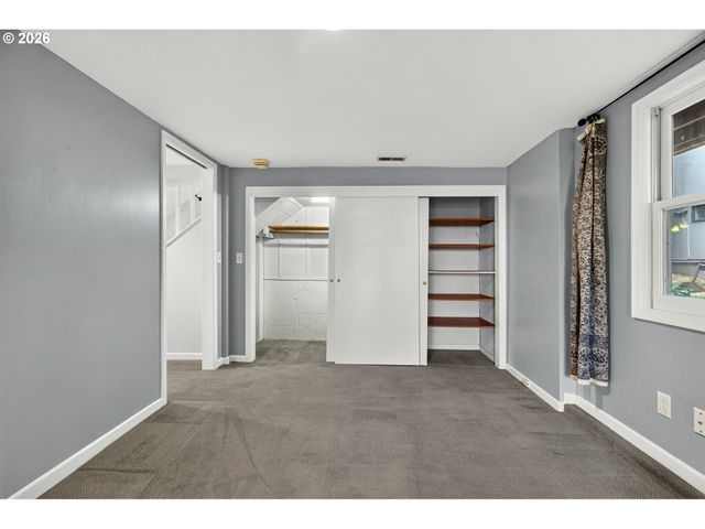 4021 Sw COUNCIL CREST Dr, Portland, OR 97239