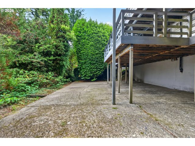 4021 Sw COUNCIL CREST Dr, Portland, OR 97239
