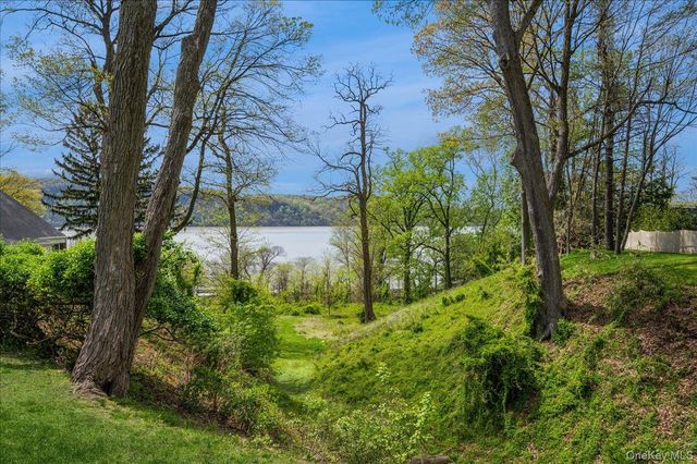 645 N Broadway 29, Hastings-on-hudson, NY 10706