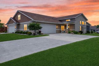 3704 Newcastle Drive, Janesville, WI 53546