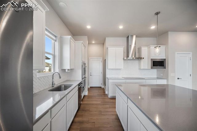 6950 Enclave Vista Loop, Colorado Springs, CO 80924