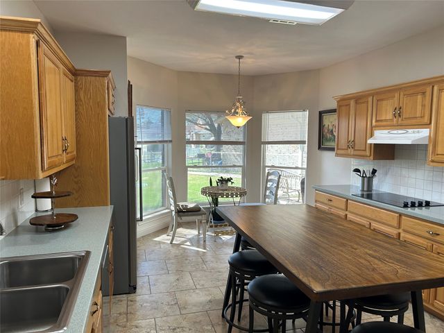 165 Seaside Drive, Gun Barrel City, TX 75156