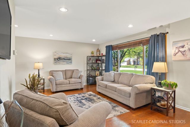 652 Princeton Lane, New Lenox, IL 60451