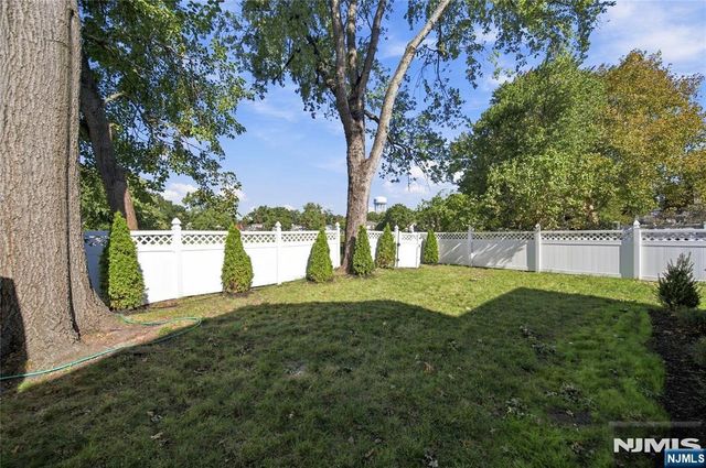 28-07 Zachary Terrace, Fair Lawn, NJ 07410