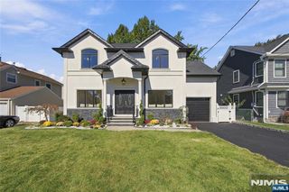 28-07 Zachary Terrace, Fair Lawn, NJ 07410