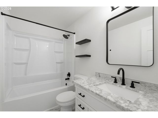 4340 Se 22ND Dr, Gresham, OR 97080