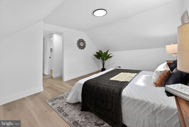 50 AUTUMN LN, Levittown, PA 19055