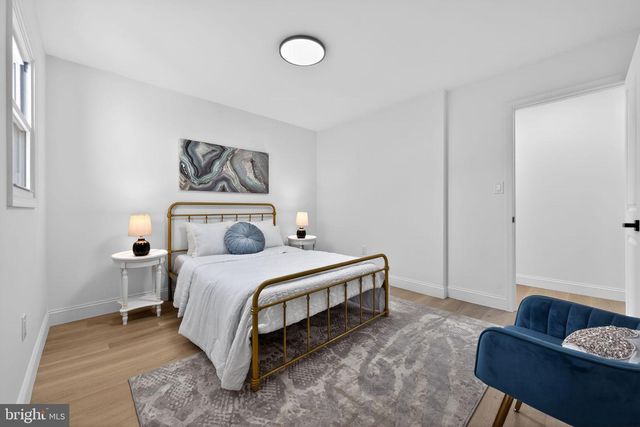 50 AUTUMN LN, Levittown, PA 19055