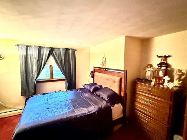 1117 Overlook Dr, Palmer, MA 01069