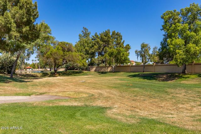 14302 W Shawnee Trail, Surprise, AZ 85374