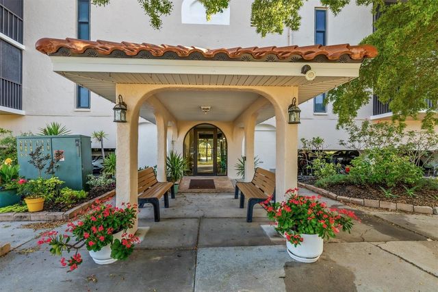 25188 MARION AVENUE A108, Punta Gorda, FL 33950