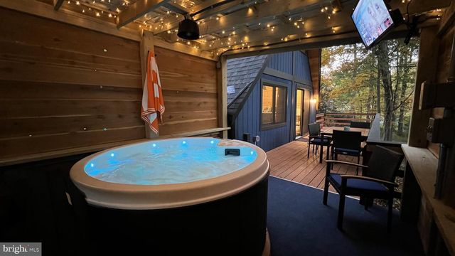 7208 MARRIOTTSVILLE RD, Marriottsville, MD 21104