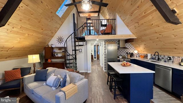 7208 MARRIOTTSVILLE RD, Marriottsville, MD 21104