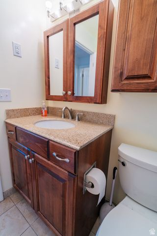 322 E LANE CIR, Sandy, UT 84070
