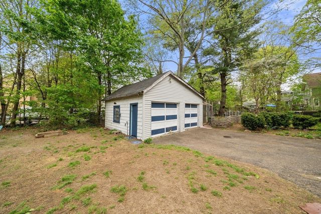 38 Hope Street, Attleboro, MA 02703