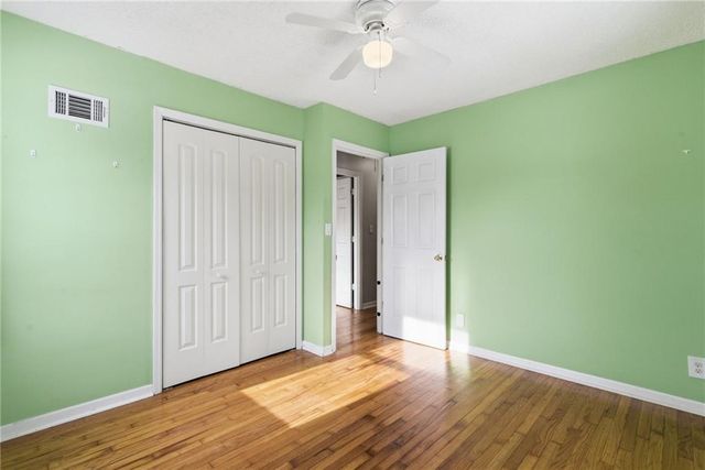 9900 OAKDELL Street, Kansas City, MO 64114