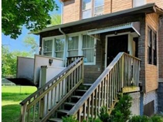 6926 S Vernon Avenue, Chicago, IL 60637