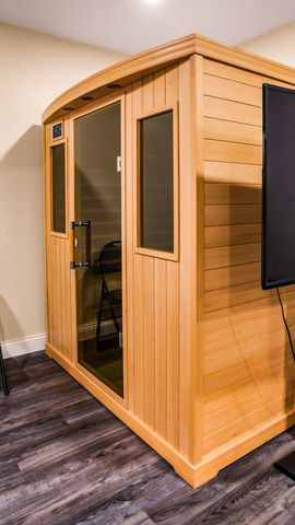 1607 Chestnut Grove Court, Champaign, IL 61822