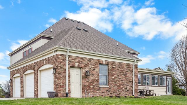 1607 Chestnut Grove Court, Champaign, IL 61822