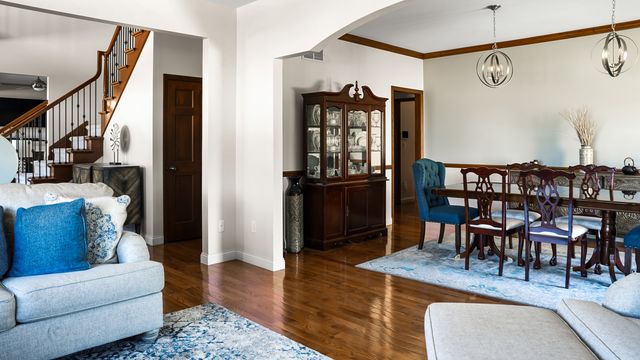 1607 Chestnut Grove Court, Champaign, IL 61822