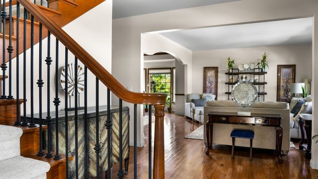 1607 Chestnut Grove Court, Champaign, IL 61822