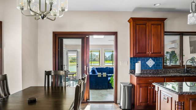 1607 Chestnut Grove Court, Champaign, IL 61822