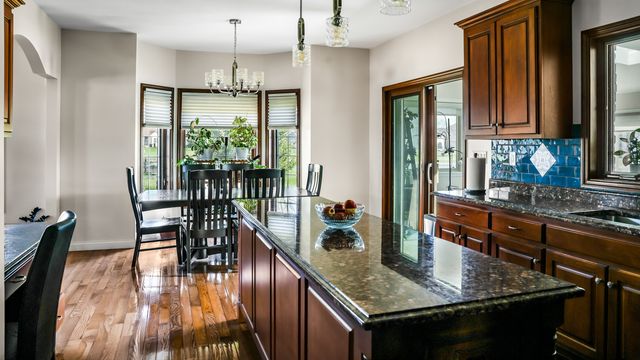 1607 Chestnut Grove Court, Champaign, IL 61822