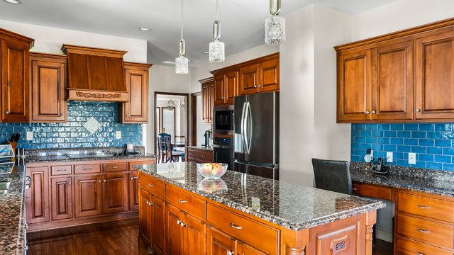 1607 Chestnut Grove Court, Champaign, IL 61822