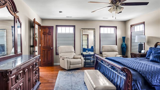 1607 Chestnut Grove Court, Champaign, IL 61822