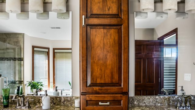 1607 Chestnut Grove Court, Champaign, IL 61822