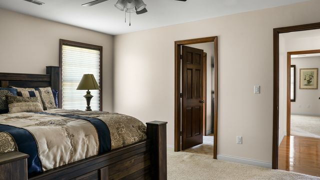 1607 Chestnut Grove Court, Champaign, IL 61822