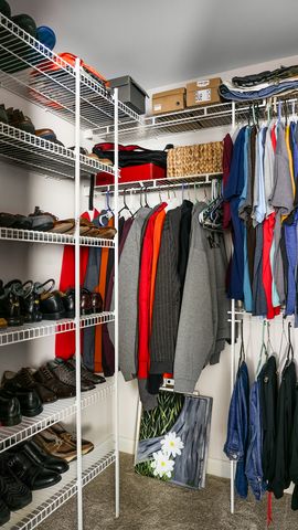 1607 Chestnut Grove Court, Champaign, IL 61822