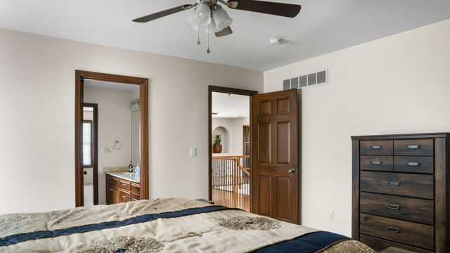 1607 Chestnut Grove Court, Champaign, IL 61822