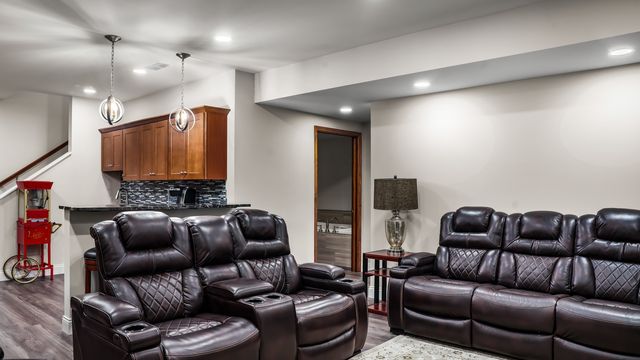 1607 Chestnut Grove Court, Champaign, IL 61822