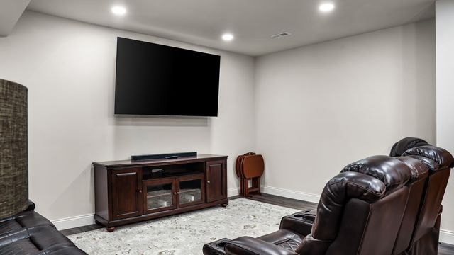 1607 Chestnut Grove Court, Champaign, IL 61822