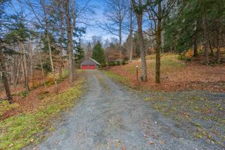 160 Greeley Shunpike Road, Hartford, VT 05059