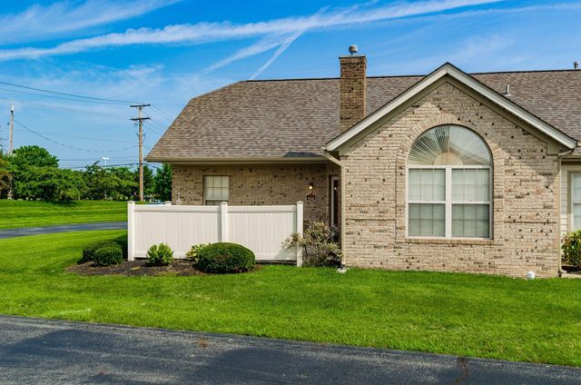 5941 Landings Pond Place, Grove City, OH 43123