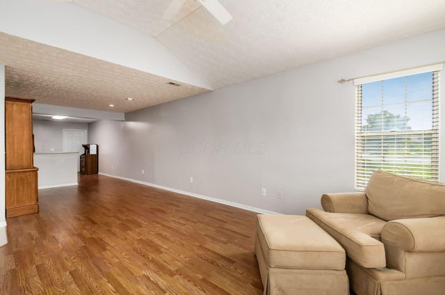 5941 Landings Pond Place, Grove City, OH 43123