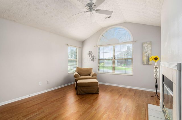 5941 Landings Pond Place, Grove City, OH 43123